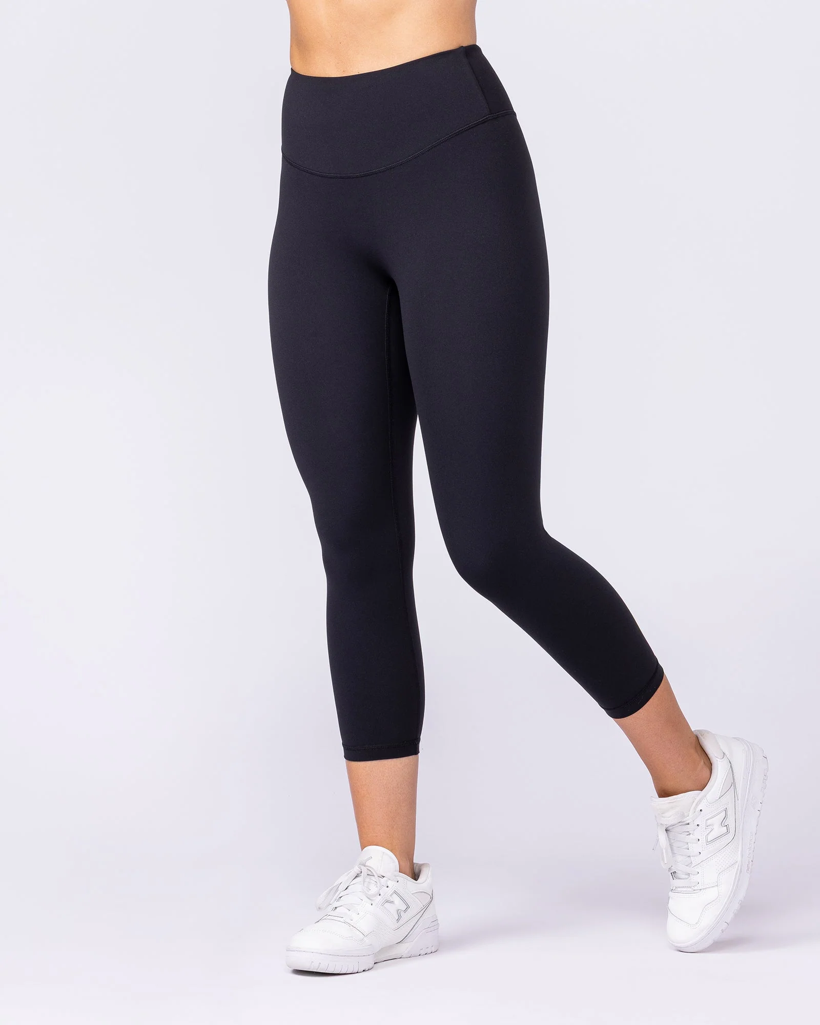 Aura Back Pocket 7/8 Leggings - Black - Image 3