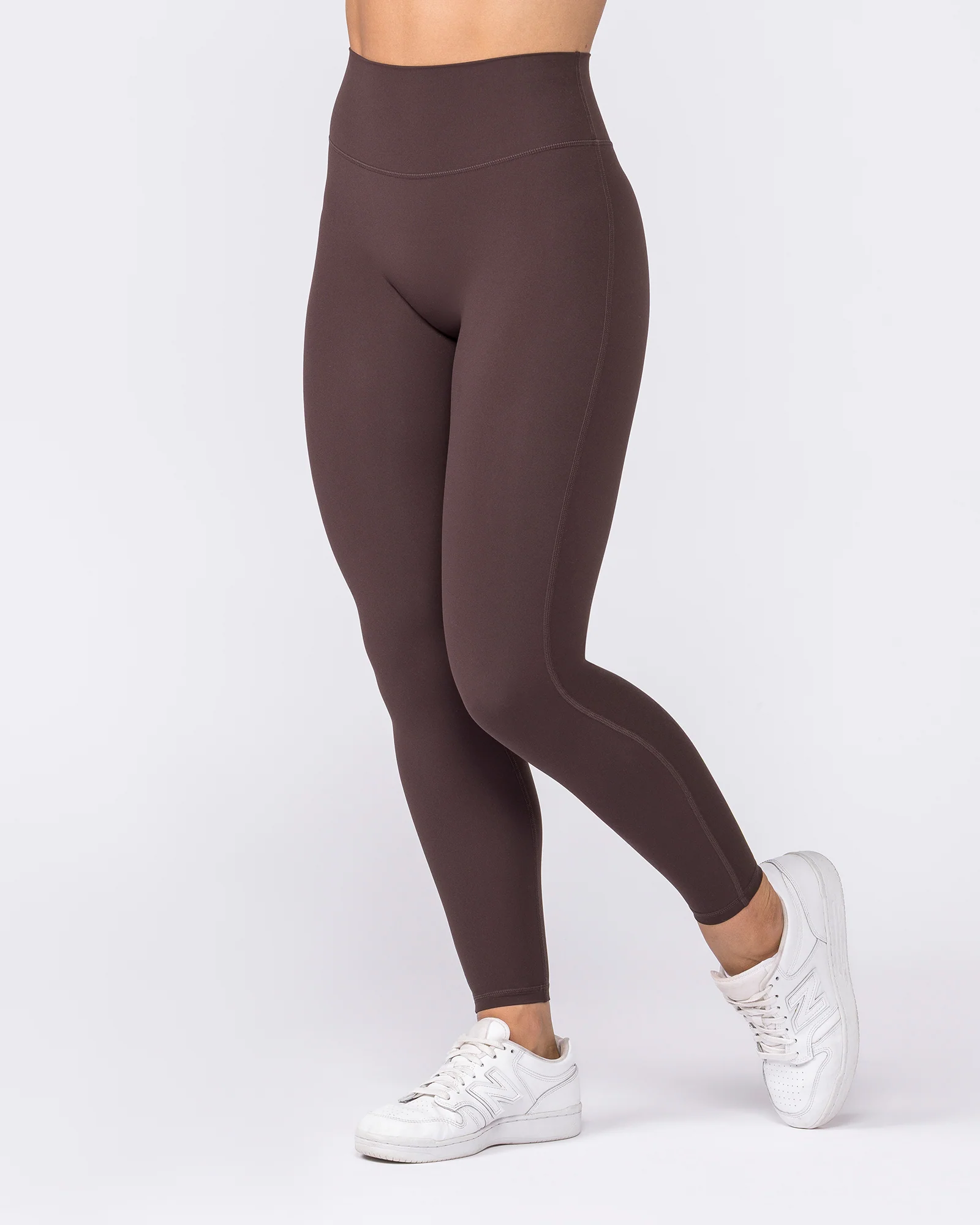 Aura Peachy Invisible Scrunch Ankle Leggings - Cocoa - Image 2