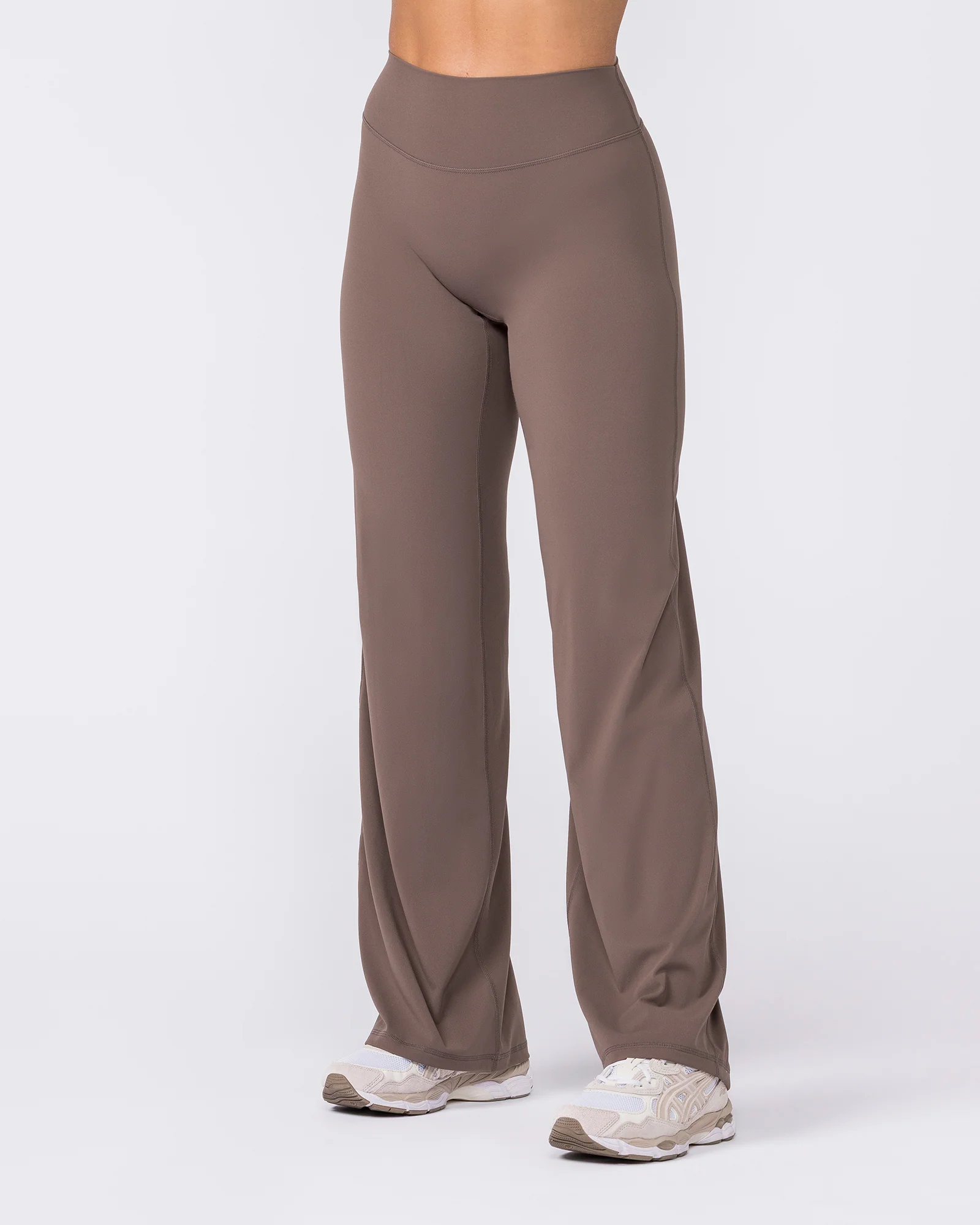 Aura Straight Leggings Short - Taupe - Image 5