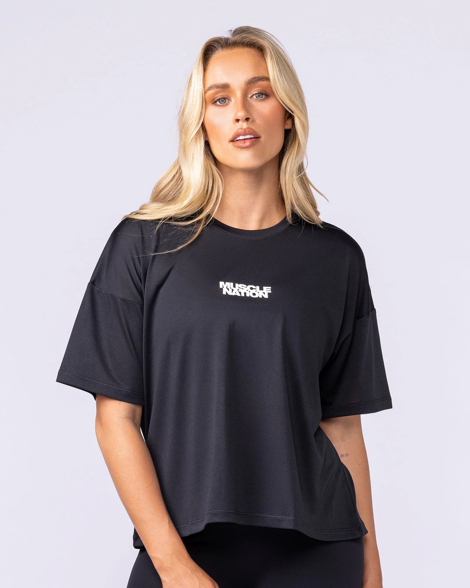 Boxy Training Tee - Black - Image 3