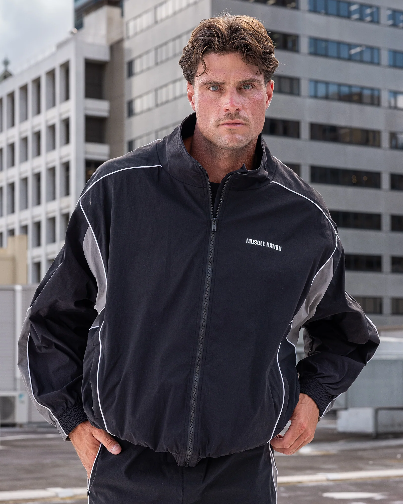Command Windbreaker Zip Through - Black