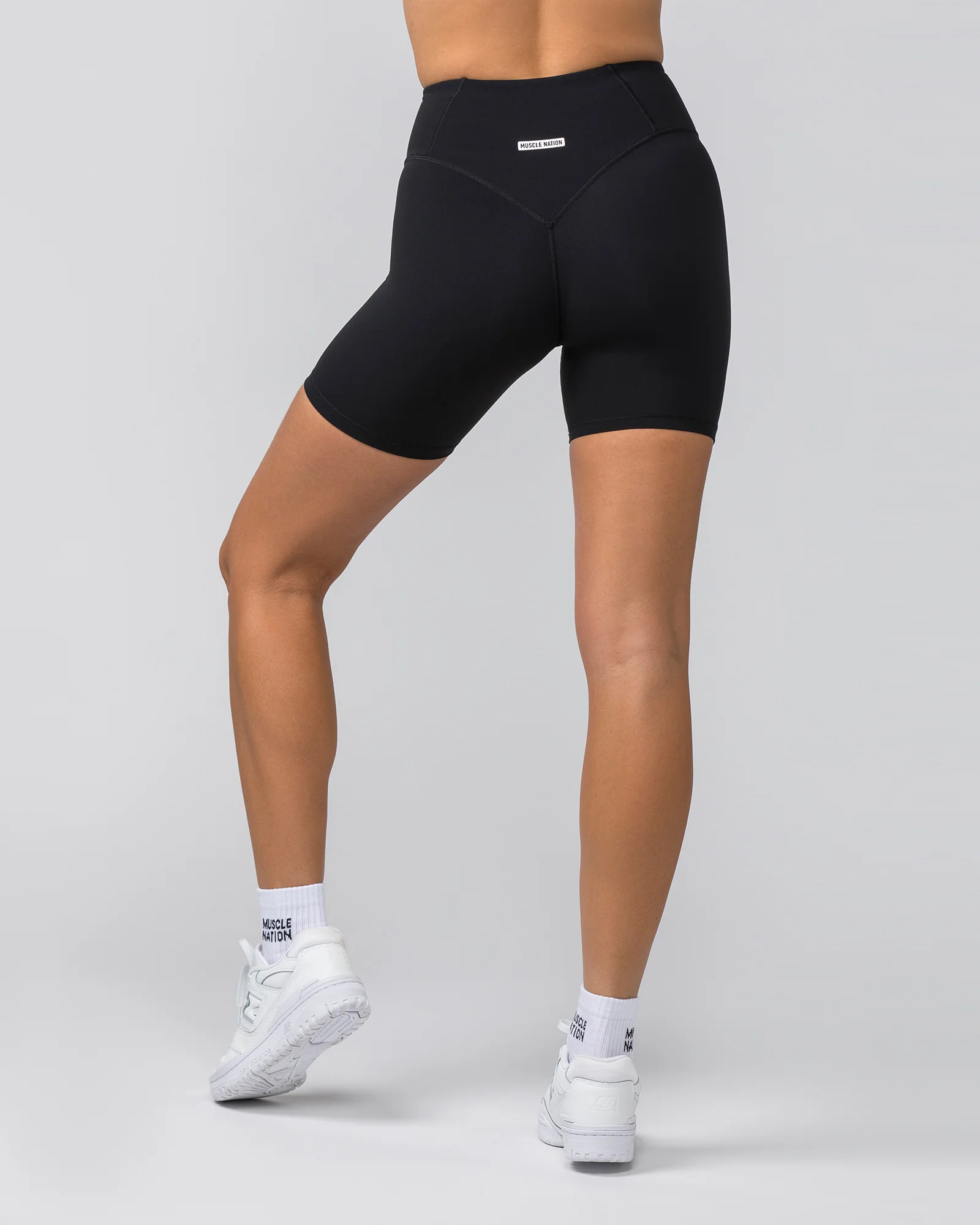 Contour Aura Bike Shorts - Black