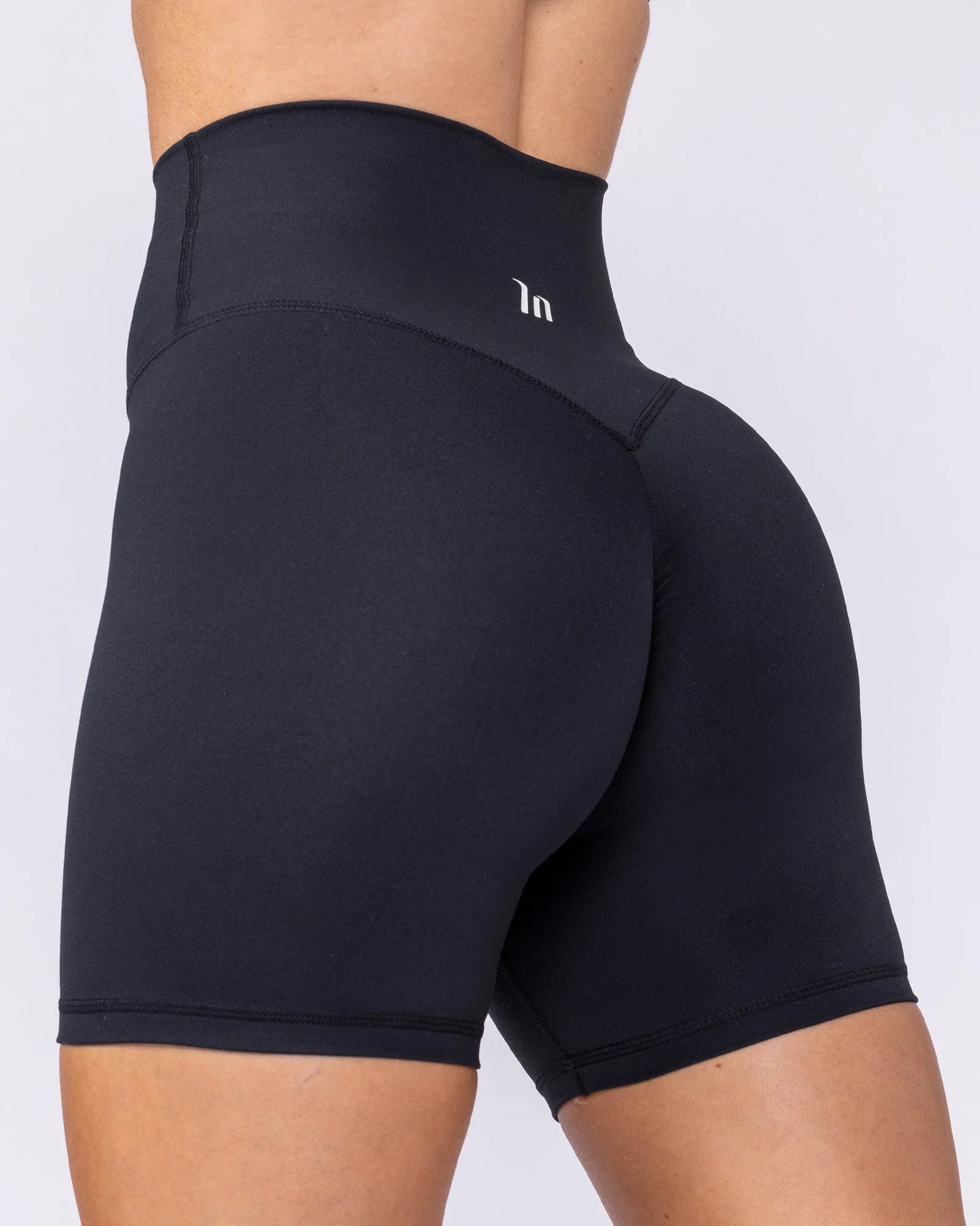 Evolve Signature Bike Shorts - Black