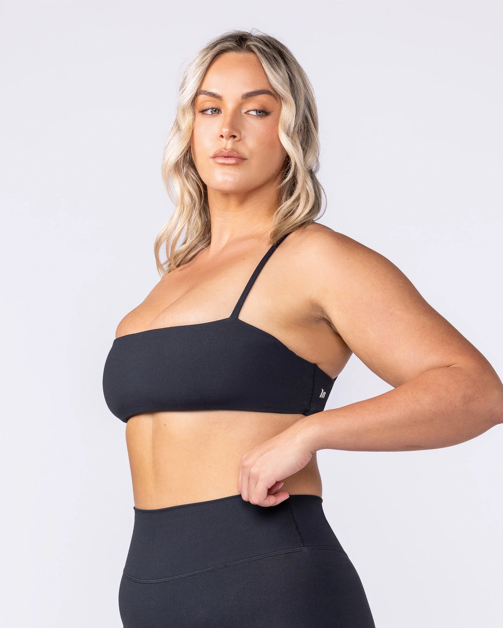 Halo Bralette - Black - Image 4
