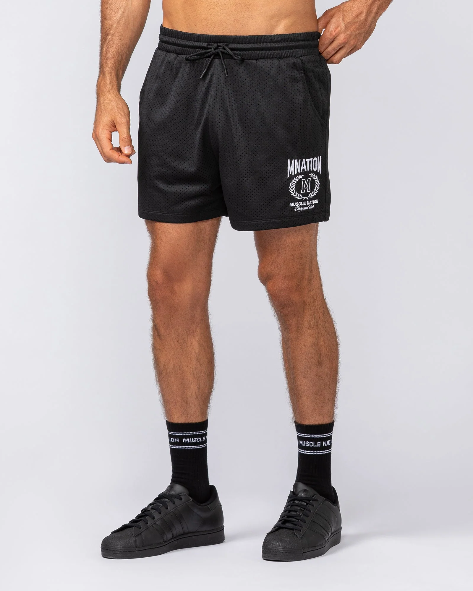 Heritage Crest Lay Up 3.5" Shorts - Black