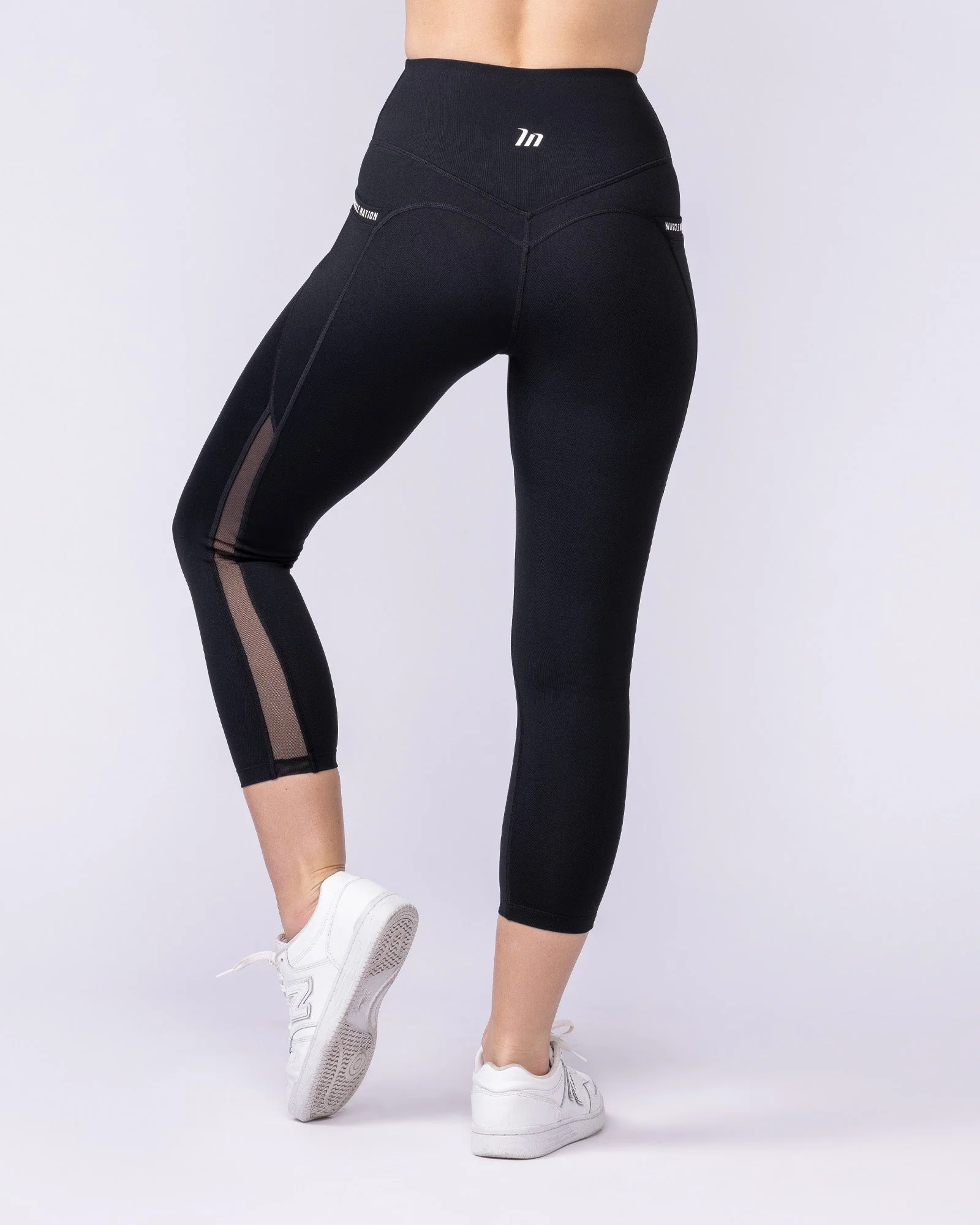 Illusion Signature Pocket 7/8 Leggings - Black - Image 5