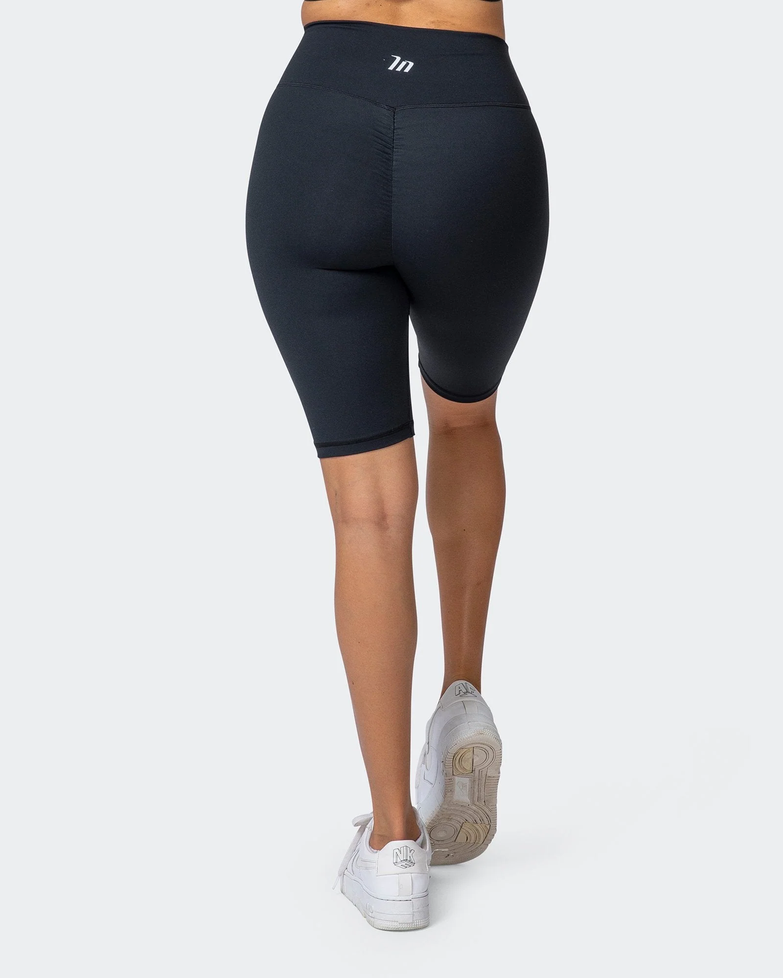 Signature Scrunch Referee Length Shorts - Black - Image 3