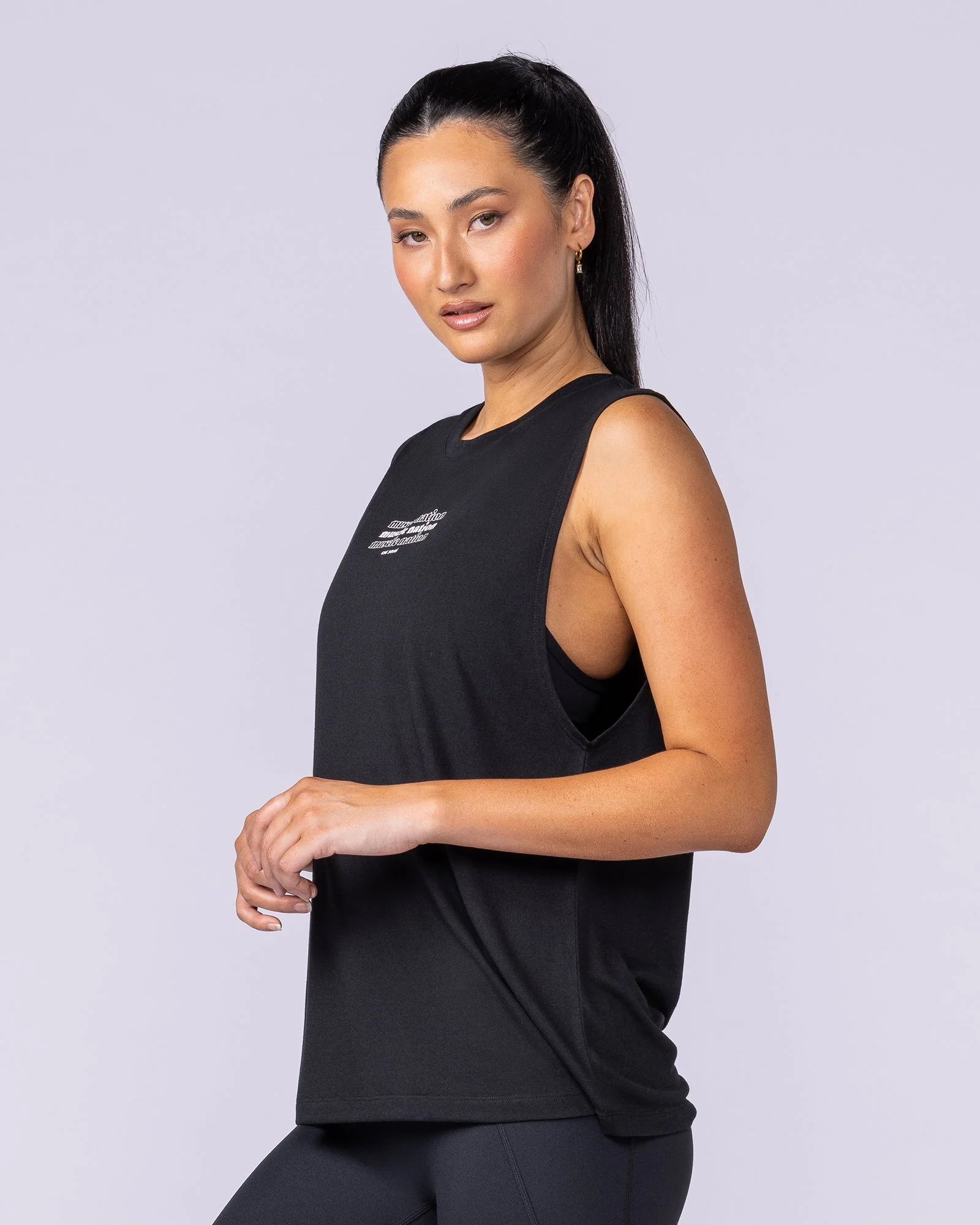 Results Drop Arm Tank - Black - Image 3