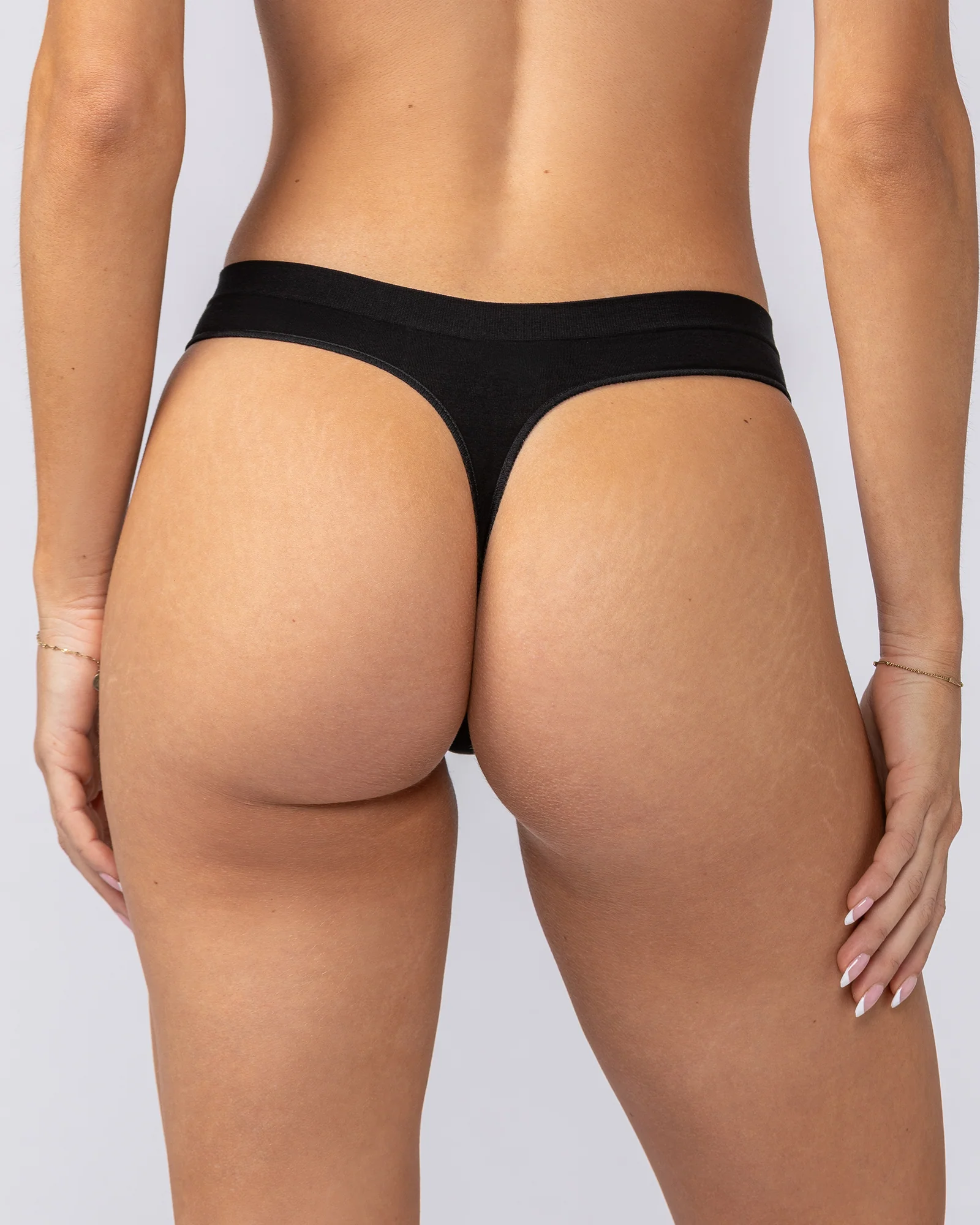 Seamless G-String - 1Pack - Black - Image 5
