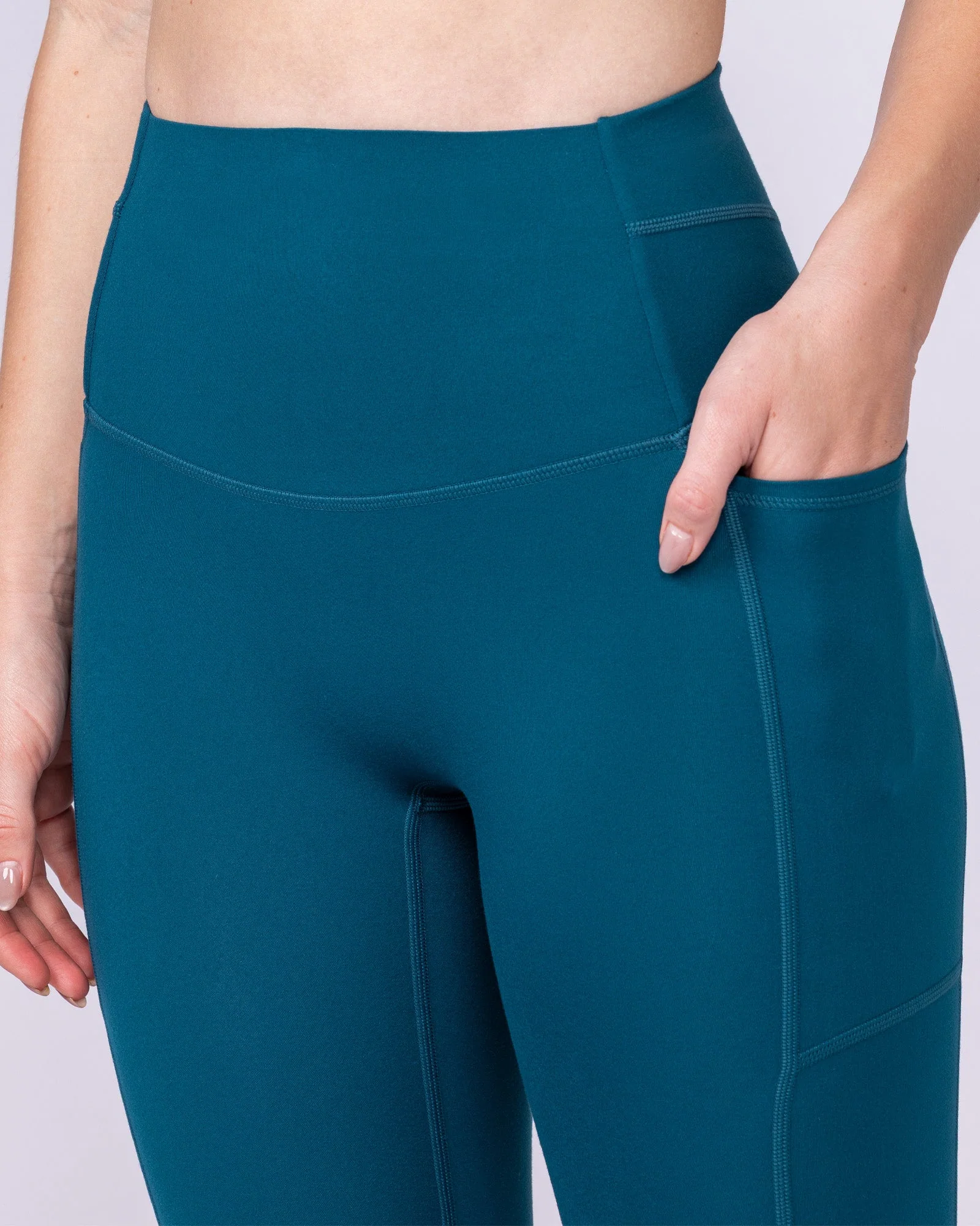 Unrivalled Everyday Pocket 7/8 Leggings - Dark Marine - Image 5