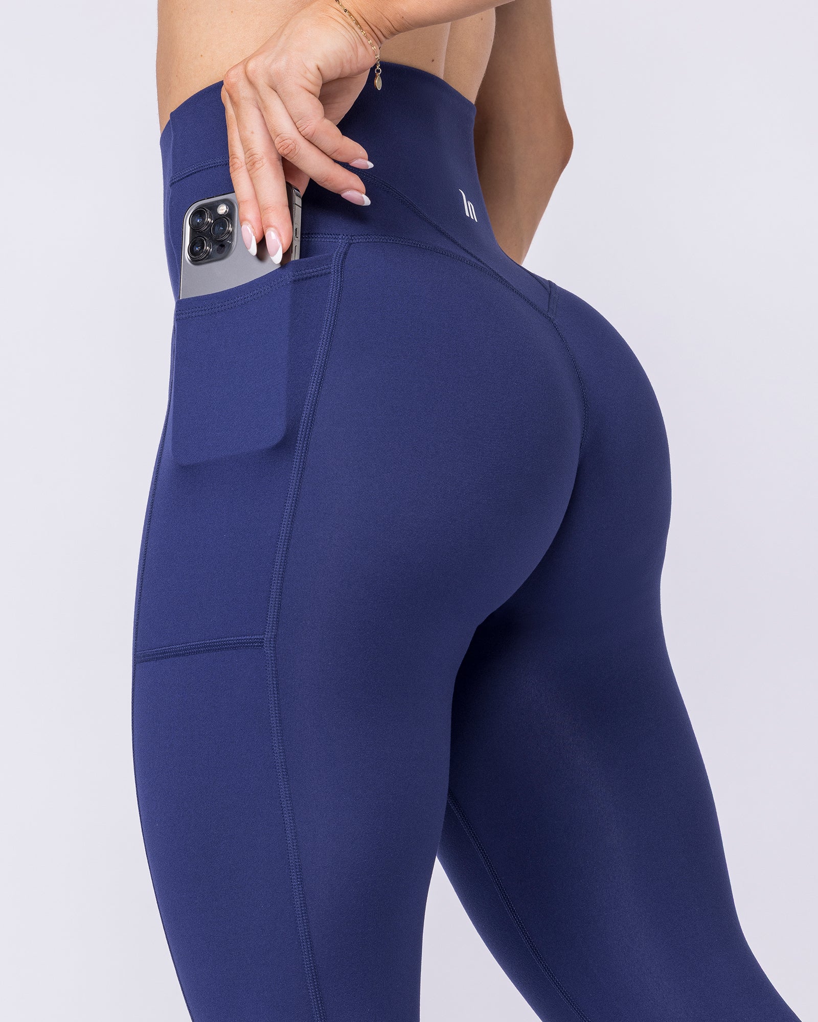 Unrivalled Everyday Pocket Ankle Leggings - Classic Navy - Image 5