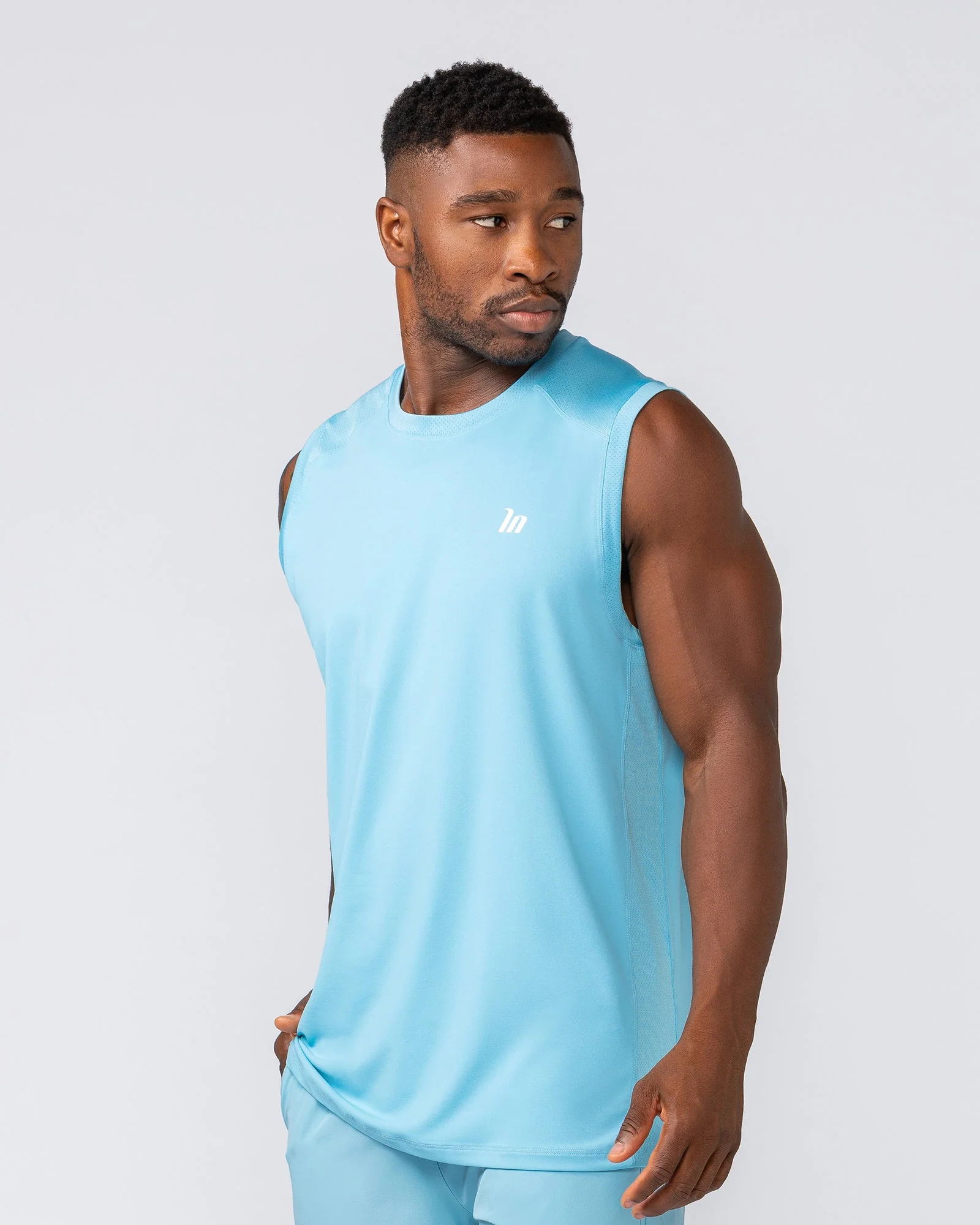 Ventilation Tank - Light Blue - Image 2