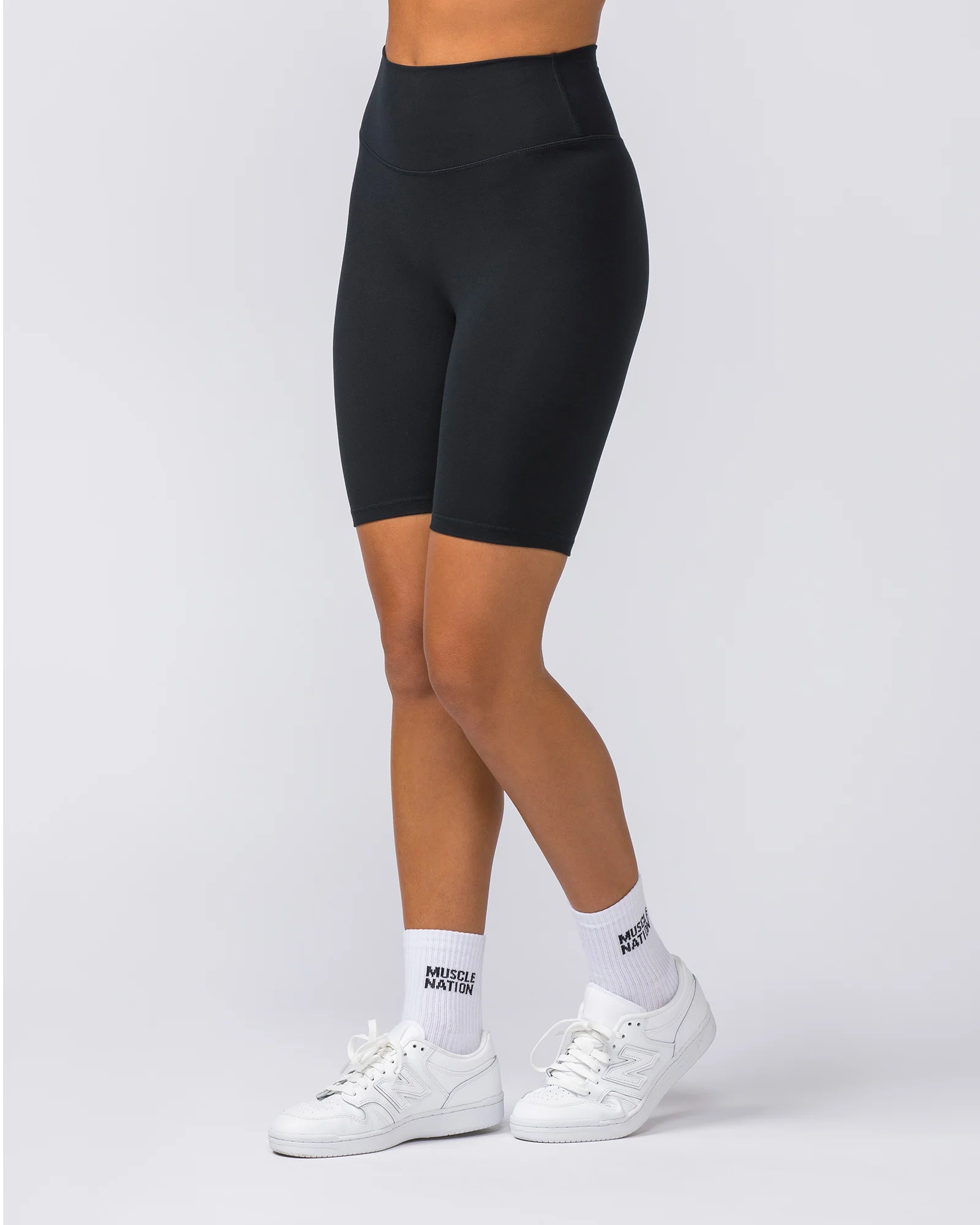 Zero Rise Everyday Referee Length Shorts - Black - Image 3